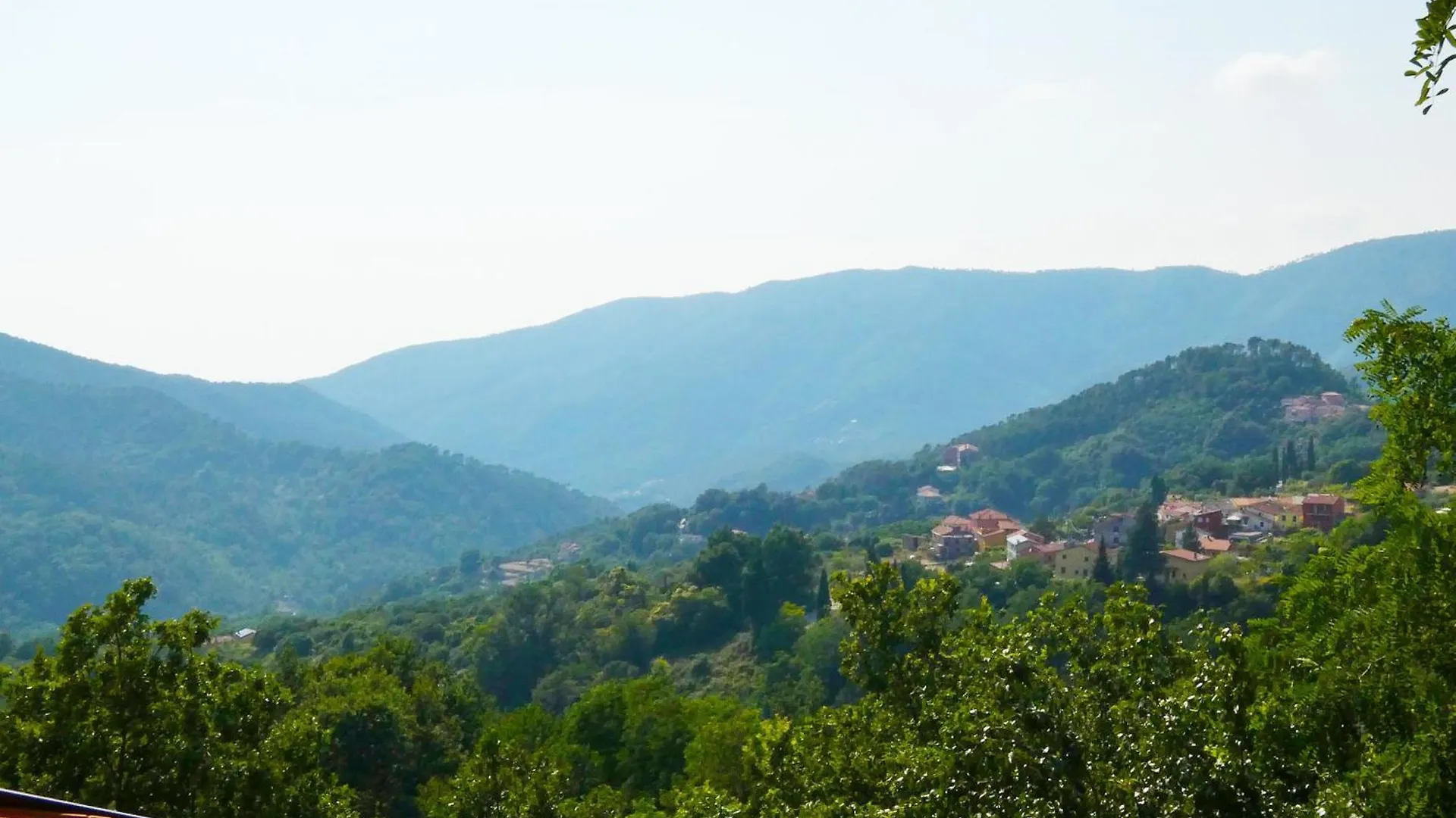 Vila Il Laghello Wood House Framura 0*,